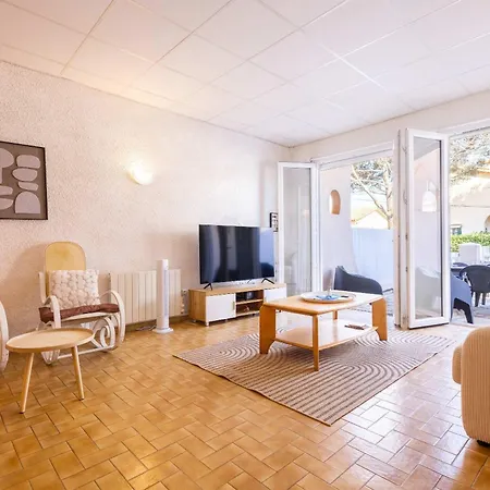 Lejlighed Single-storey For 6 People In Close To The Sea