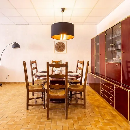 Lejlighed Single-storey For 6 People In Close To The Sea